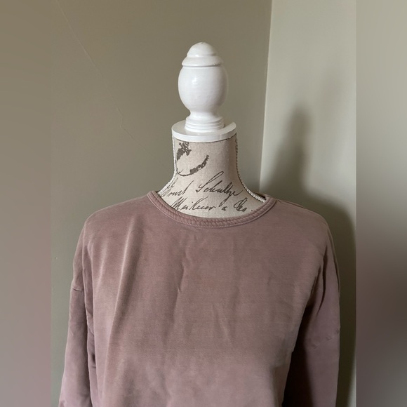 Vintage Aucoton Crewneck🩷 - Picture 3 of 13